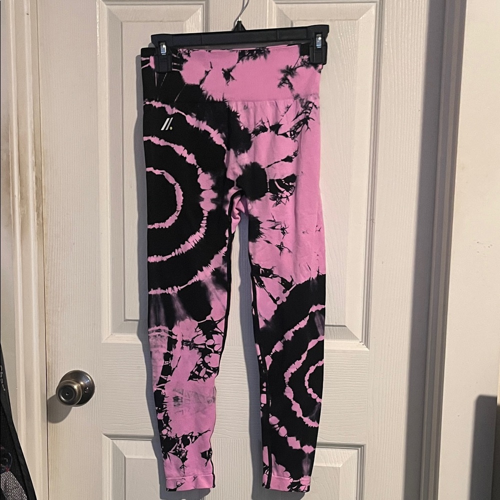 Grrrl Pink Seamless Tie Dye Leggings size Chloe/Angel